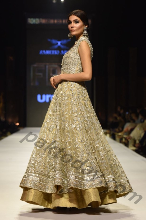 15fa18894f68f2097fe7ee2d484c22d9