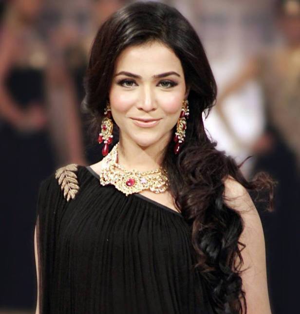Humaima-Malik-Pics.jpg