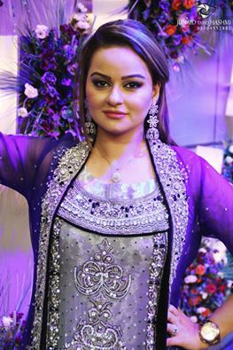 Javeria-Abbasi-Look-Gorgeous-without-Makeup-16