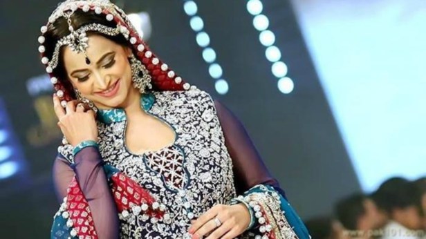 noor-bukhari-4rth-marriage.jpg